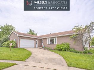 2305 Blackhawk Point, Champaign, IL 61822