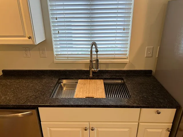 1017 S 800 E — Photo 32