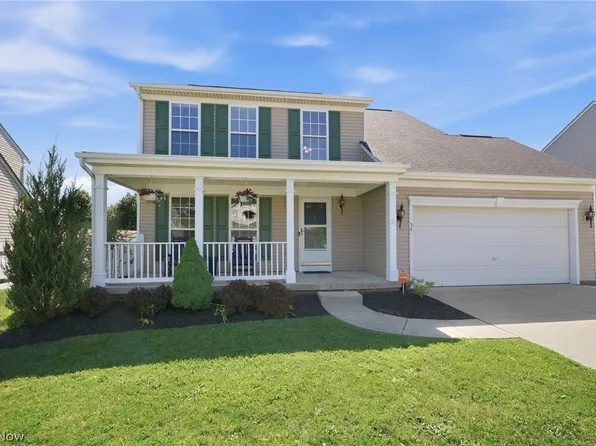 563 Colonial Dr, Painesville, OH 44077