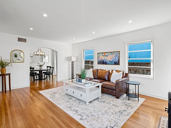 5th image of 5315 Brann Street