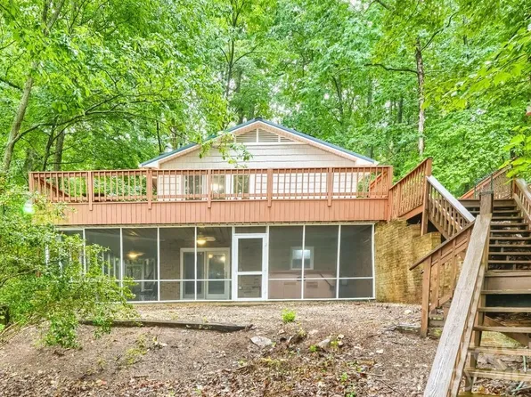 42640 Moonshine Dr, New London, NC 28127