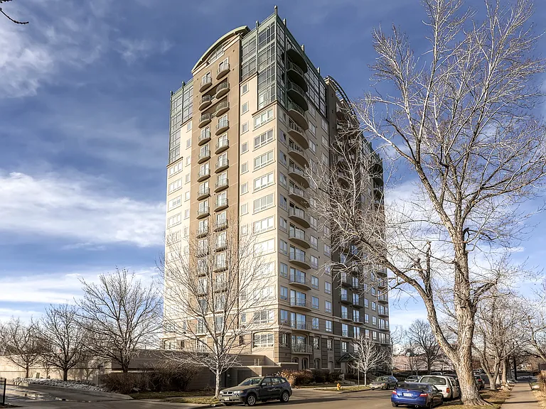 400 E 3rd Ave #405 — Photo 33