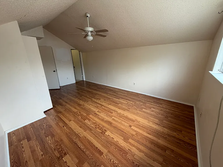 8404 Alabama Dr — Photo 13
