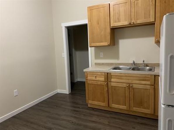 204 4th Ave W #10500772