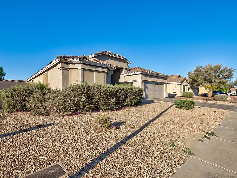 7583 W State Ave — Photo 35