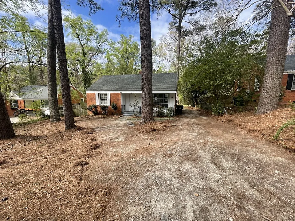 322 Angier Ave