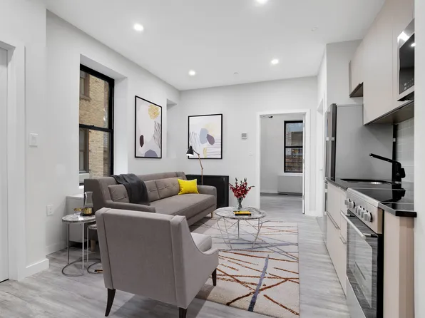 125 West 16th Street image 1 of 12
