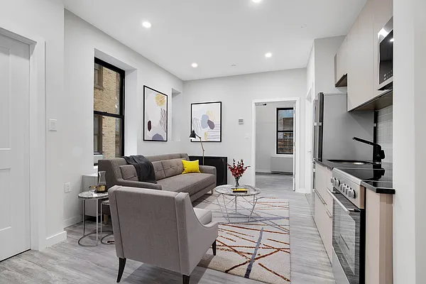 Rented by CTL REALTY LLC | media 10