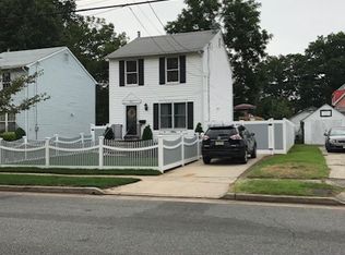 823 E Blancke St, Linden, NJ 07036