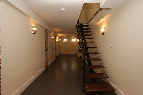 Rented by Nooklyn NYC LLC | media 10