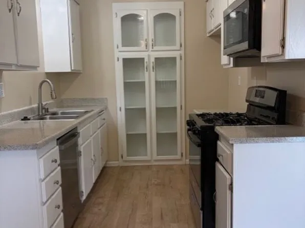 Sutter's Mill Apartments