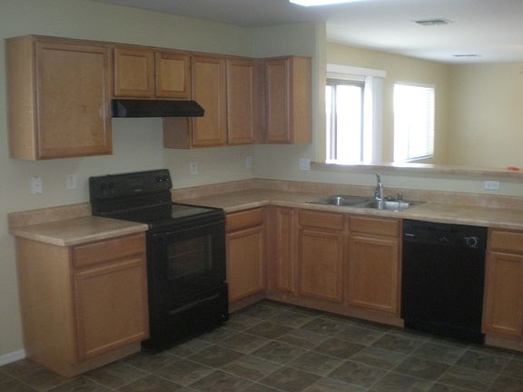 5th image of 8624 W Superior Ave