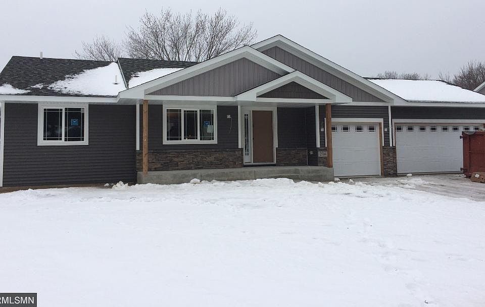 1st image of 2704 Margaret Ave E