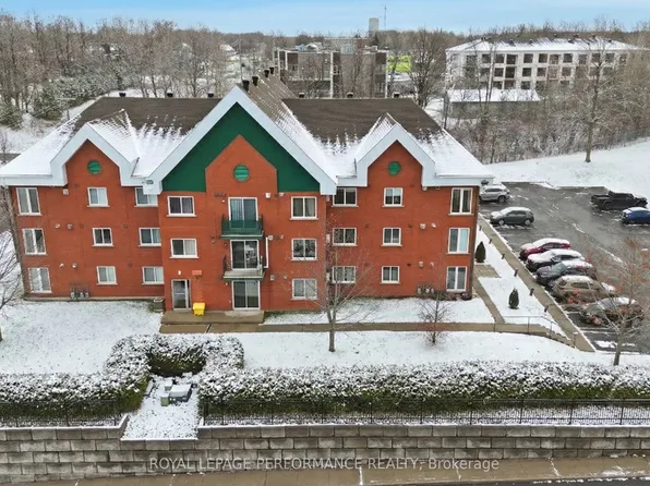 1101 Clement St #18, Hawkesbury, ON K6A 3P1