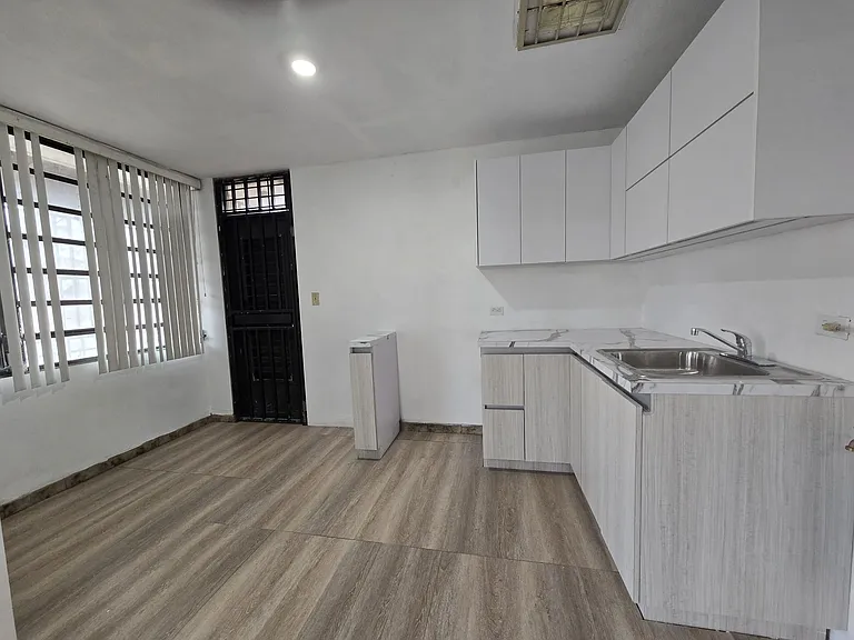 107 Nunez Romeau — Photo 6