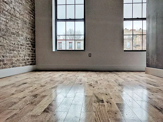 Rented by SCOUTBK.COM | media 32