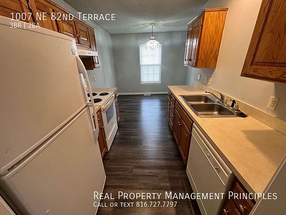 5th image of 1007 NE 82nd Ter