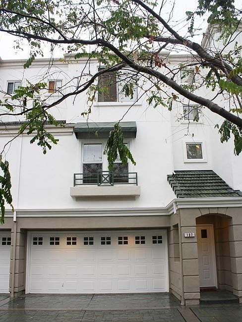 1st image of 425 Navaro Way Unit 107