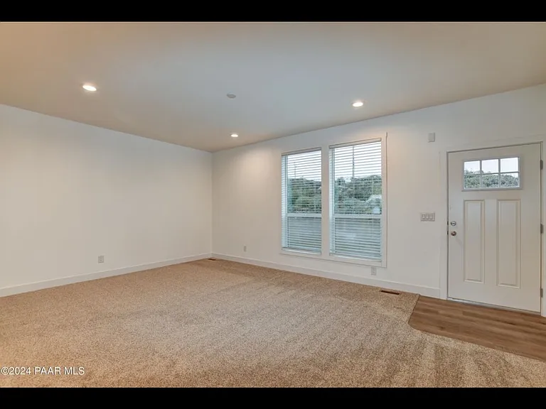 17828 E Hunters Ln — Photo 16