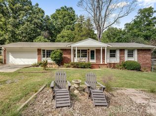 5 W Maple Dr, Asheville, NC 28805