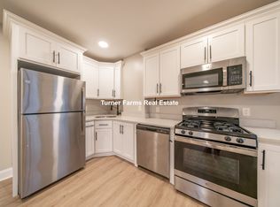 124 Berkshire St #8B, Cambridge, MA 02141
