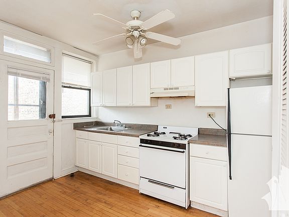 2nd image of 1947 1/2 W Winnemac Ave #3