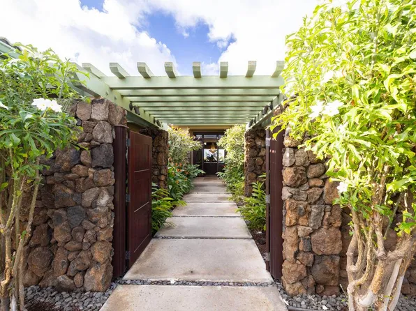 62-3600 Amaui Pl APT 411, Kamuela, HI 96743