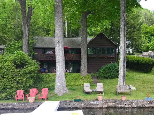 10 Juniper Ln, New Milford, CT 06776