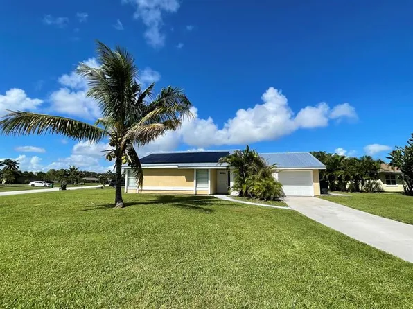 1857 SE Wexford Ct, Port Saint Lucie, FL 34952