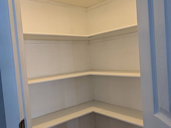 Kitchen Pantry
