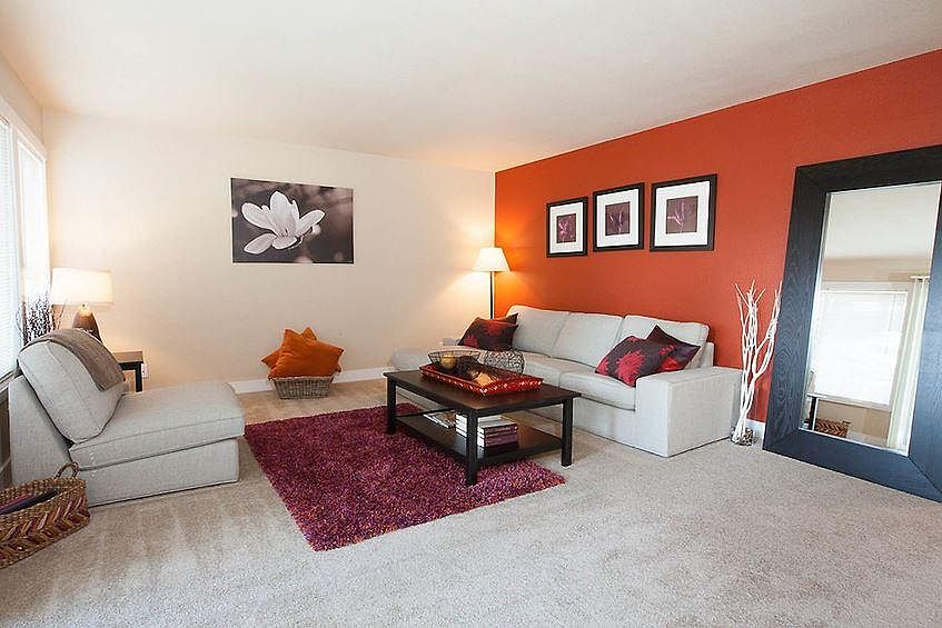 1st image of 13605 NE 10th Pl #8-104