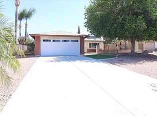 3075 Strassbourg Dr, Riverside, CA 92504