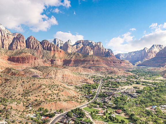 5th image of Zion Park Blvd