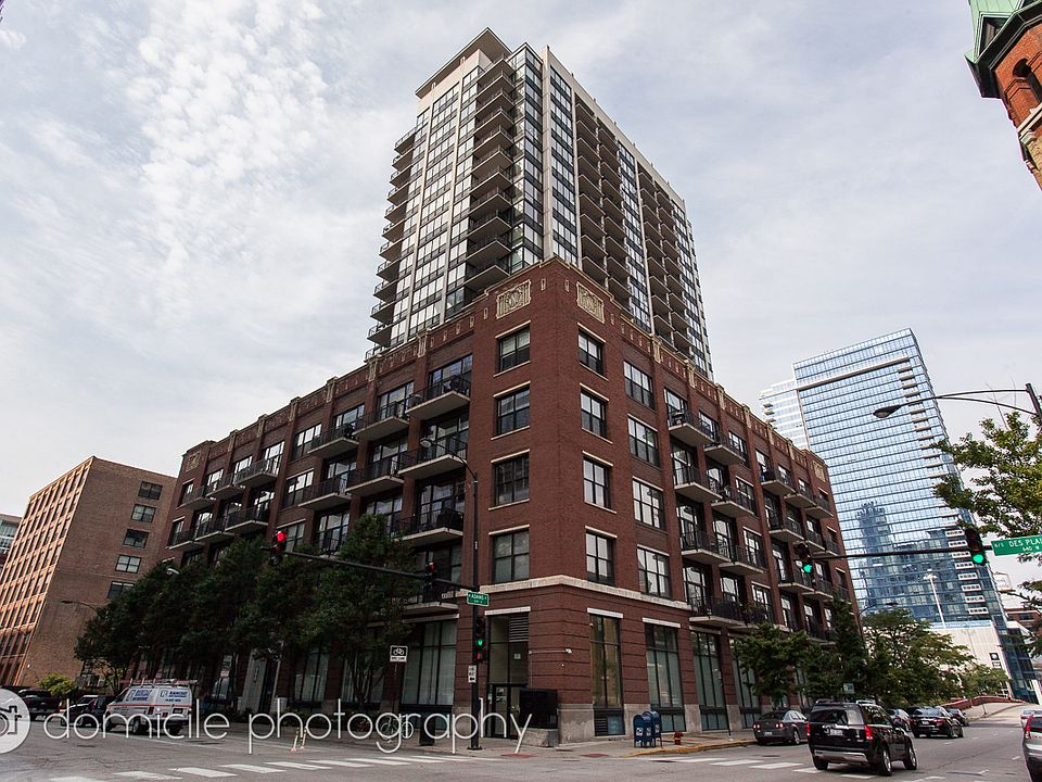 1st image of 210 S Des Plaines Ave #1504