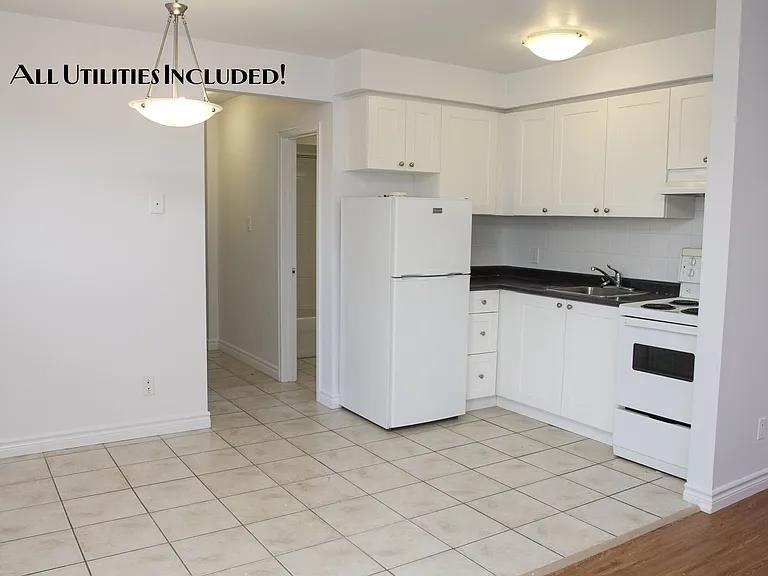21 Jean Ave — Photo 3