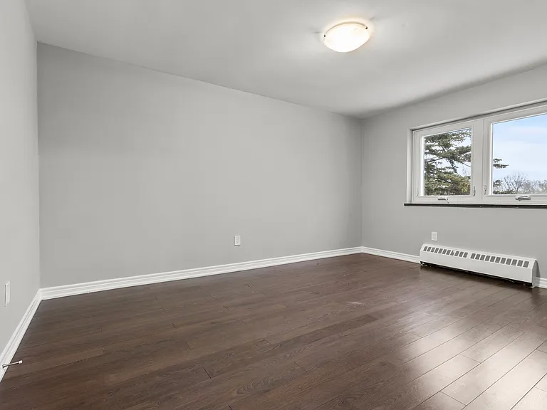 473 Linwell Rd — Photo 7
