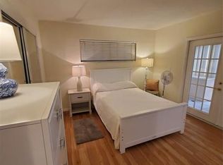 2050 NE 39th St #214, Pompano Beach, FL 33064