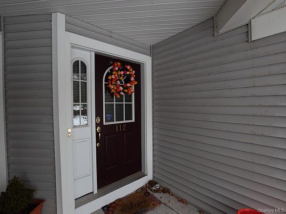 2nd image of 112 Riverbend Drive