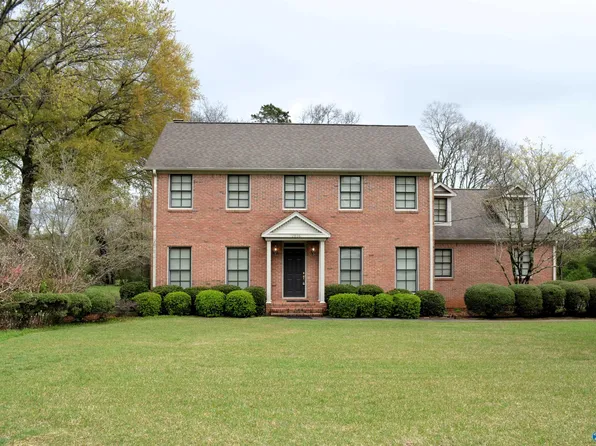 2816 Hunterwood Dr SE, Decatur, AL 35603
