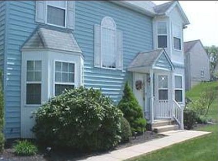 2nd image of 630 Woodgate Ln