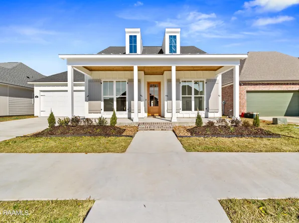 207 Trail Pointe Dr, Scott, LA 70583