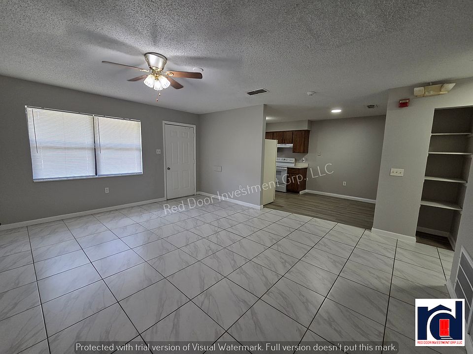 1st image of 3831 NE 41st St #D