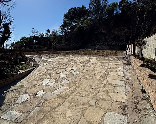 5th image of 16614 Pequeno Pl