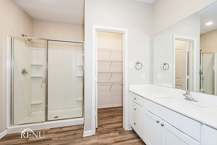 2028 Hialeah Dr — Photo 10
