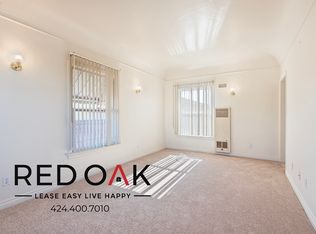 7815 1/2 Crenshaw Blvd #5, Los Angeles, CA 90043