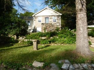 16 Mount Hope Rd, Carmel, NY 10512