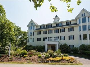8 Arlington St APT E2, Kennebunkport, ME 04046