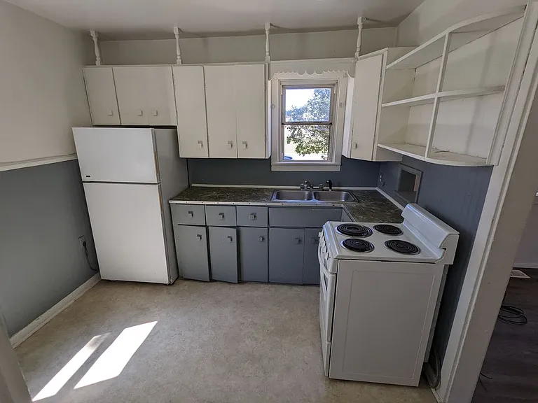 200 11th St NE — Photo 11