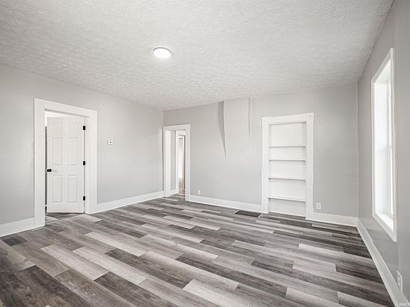 5th image of 620 N 12th St