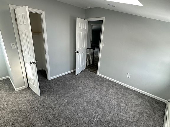 3rd image of 385 Clayton St #2